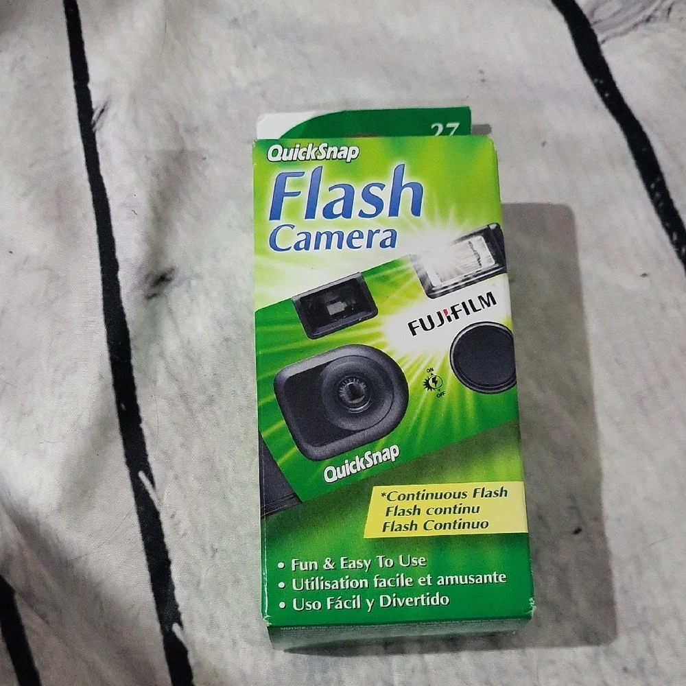 Fujifilm QuickSnap Flash Camera - Green
